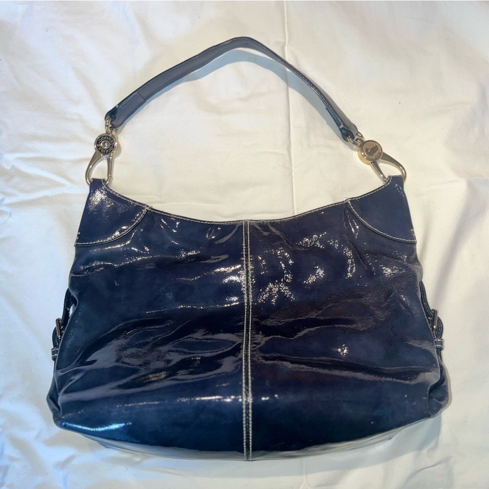 Dooney&Bourke patent leather purse - Picture 3 of 8